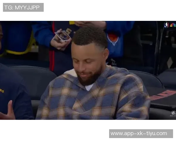 科尔表示库里股四头肌伤势无长期隐患复出时间仍待确定